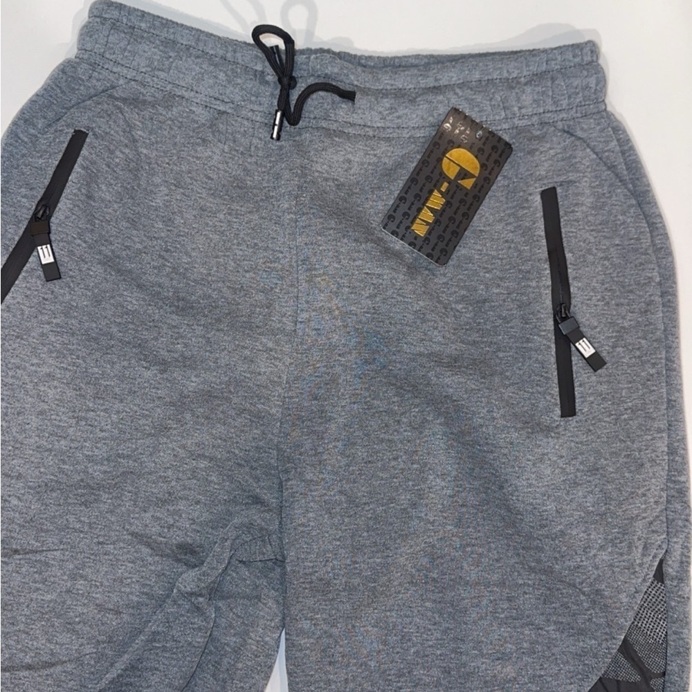 NWT Boys Gray Joggers Sweatpants - Picture 2 of 4